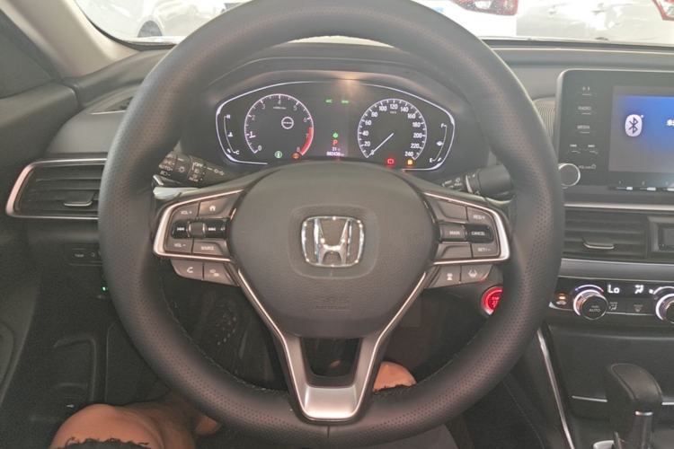 Used Honda Accord 2018 260TURBO Luxury Edition China V Emission Standard Steering Wheel