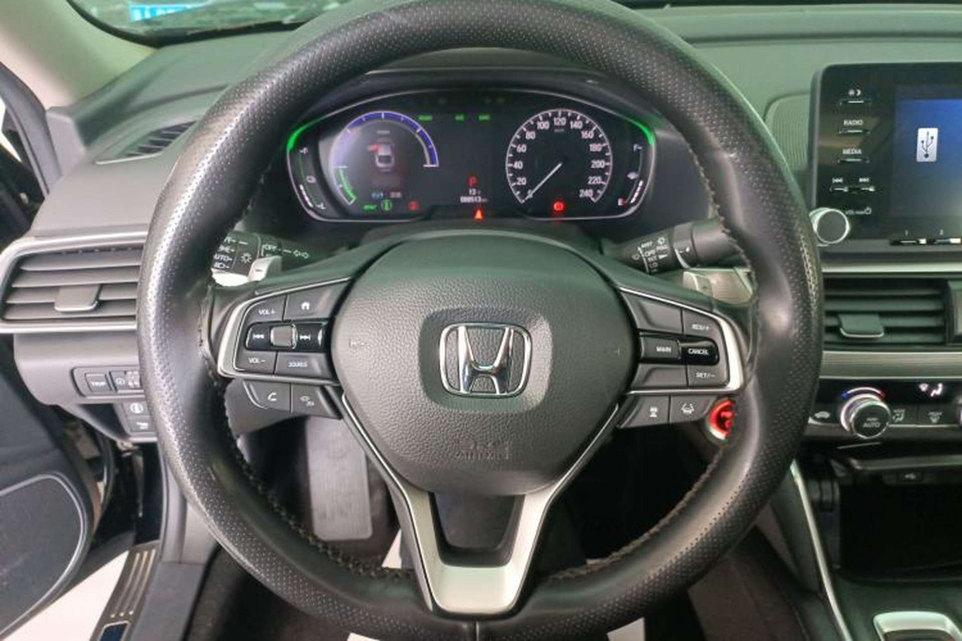 Used Honda Accord 2018 Rui Hybrid 2.0L Rui Ling Edition China VI Steering Wheel