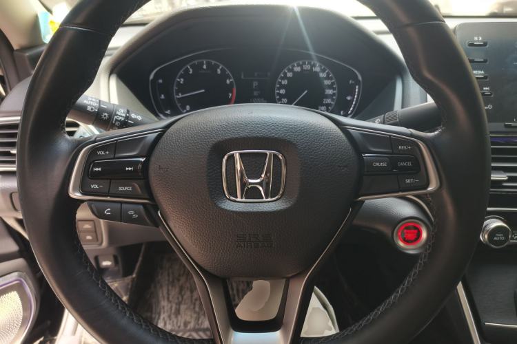Used Honda Accord 2018 260TURBO Elite Edition China VI Steering Wheel