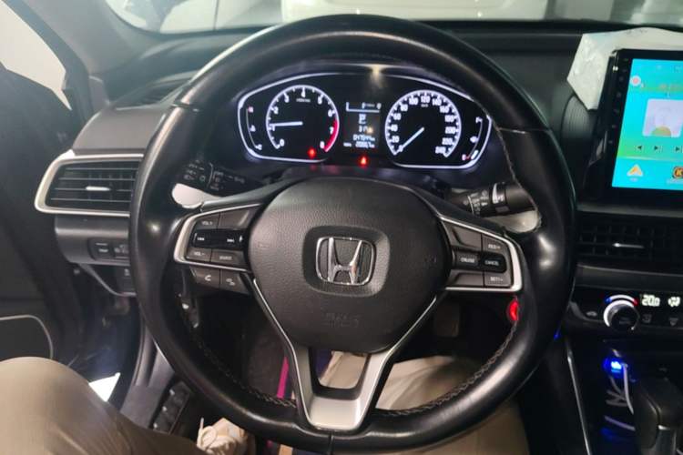 Used Honda Accord 2018 260TURBO Elite Edition China VI Steering Wheel