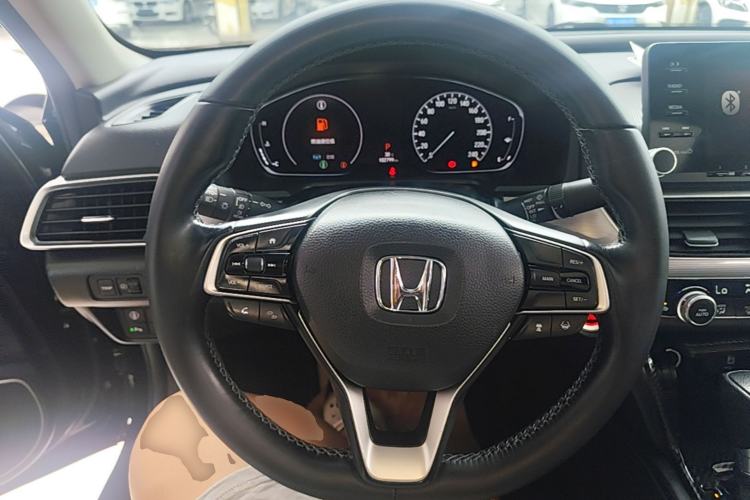 Used Honda Accord 2018 260TURBO Luxury Edition China V Emission Standard Steering Wheel