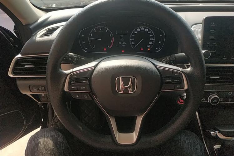 Used Honda Accord 2018 230TURBO Comfort Edition China VI Emission Standard Steering Wheel
