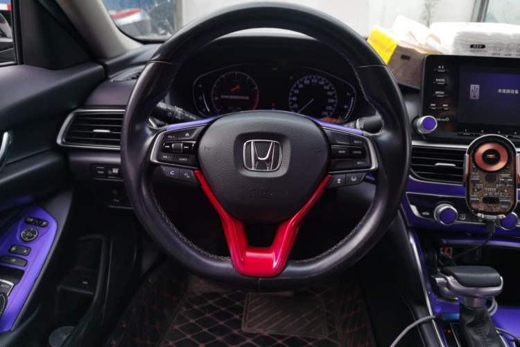Used Honda Accord 2018 260TURBO Luxury Edition China V Emission Standard Steering Wheel