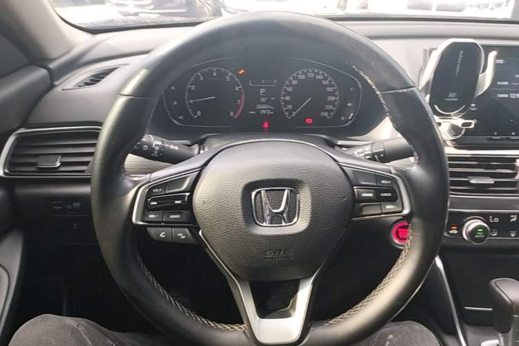 Used Honda Accord 2018 260TURBO Elite Edition China VI Steering Wheel