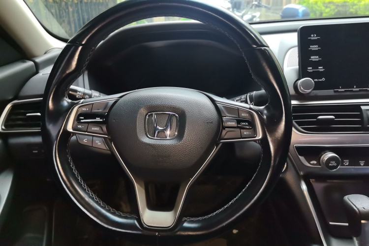 Used Honda Accord 2018 260TURBO Elite Edition China VI Steering Wheel