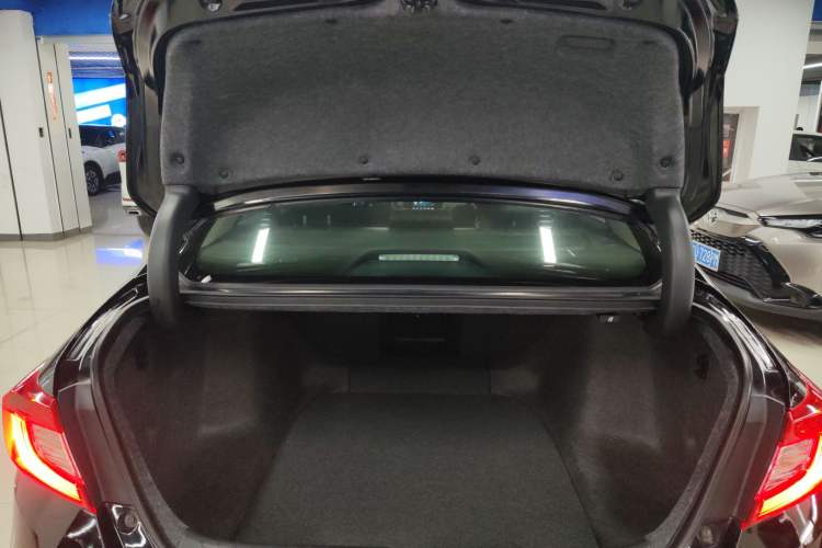 Used Honda Accord 2018 260TURBO Elite Edition China V Trunk