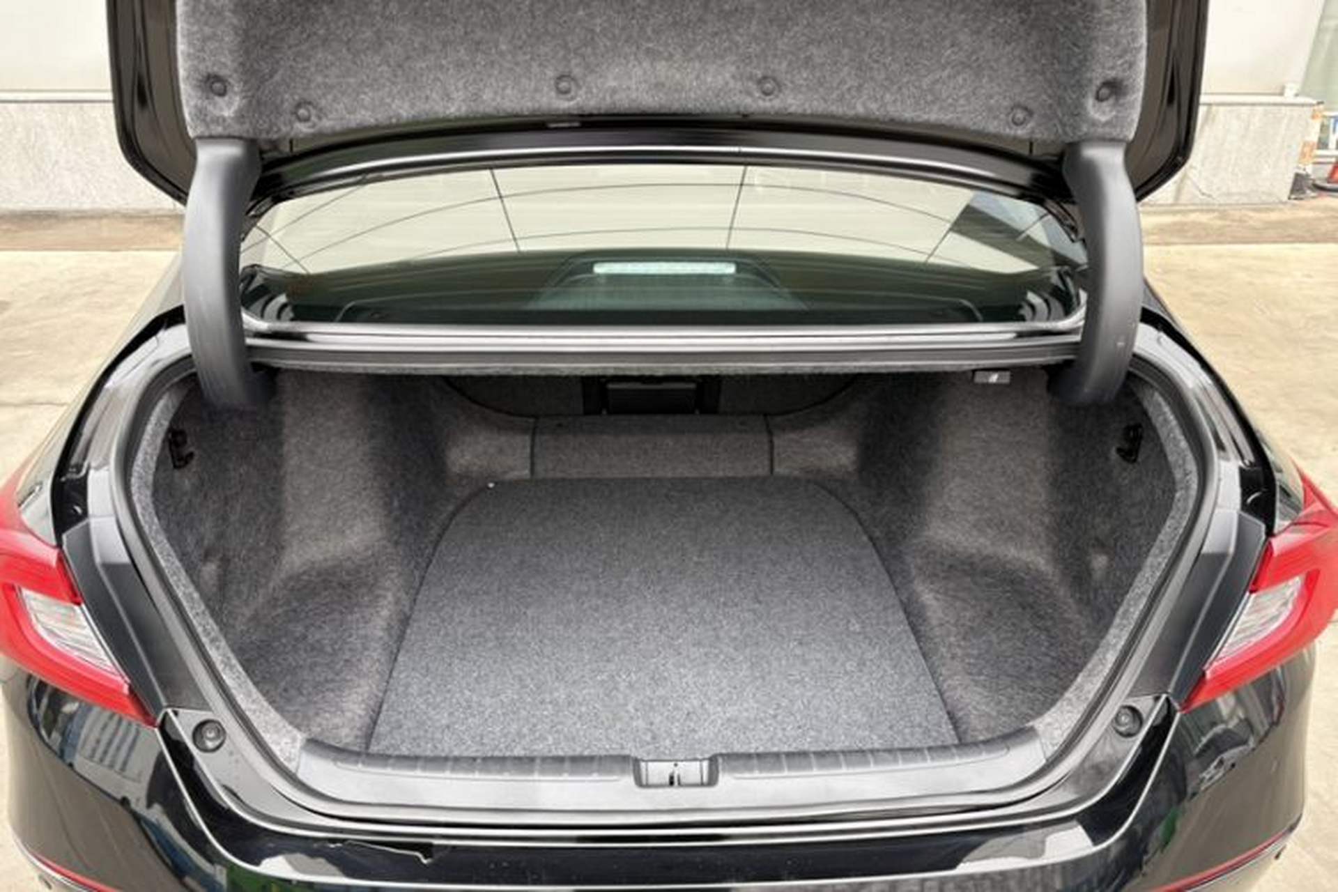 Used Honda Accord 2018 Rui Hybrid 2.0L Rui Ling Edition China VI Trunk