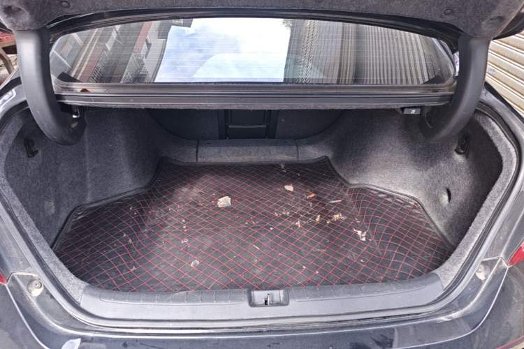 Used Honda Accord 2018 260TURBO Elite Edition China VI Trunk