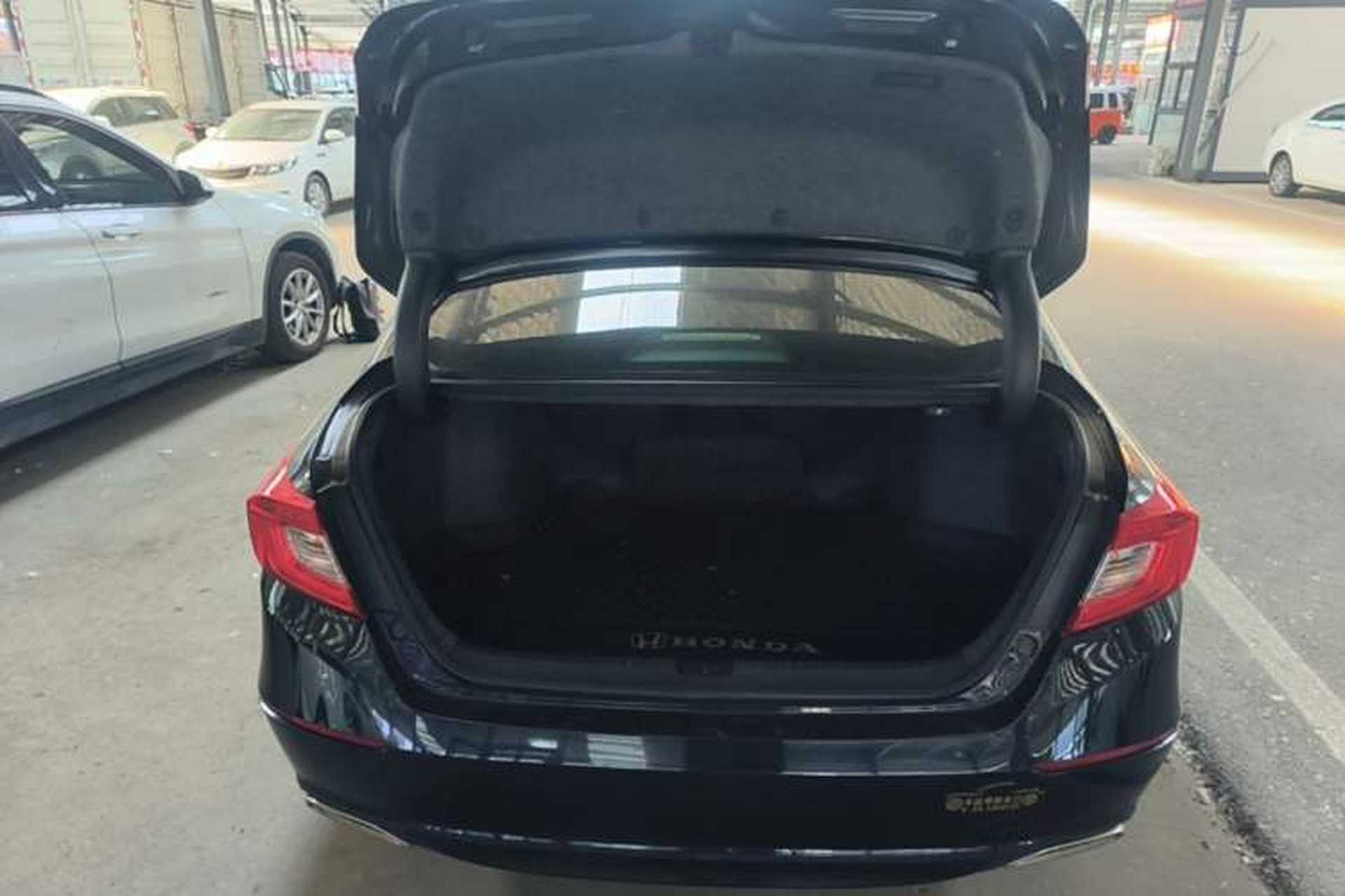 Used Honda Accord 2018 260TURBO Elite Edition China V Trunk