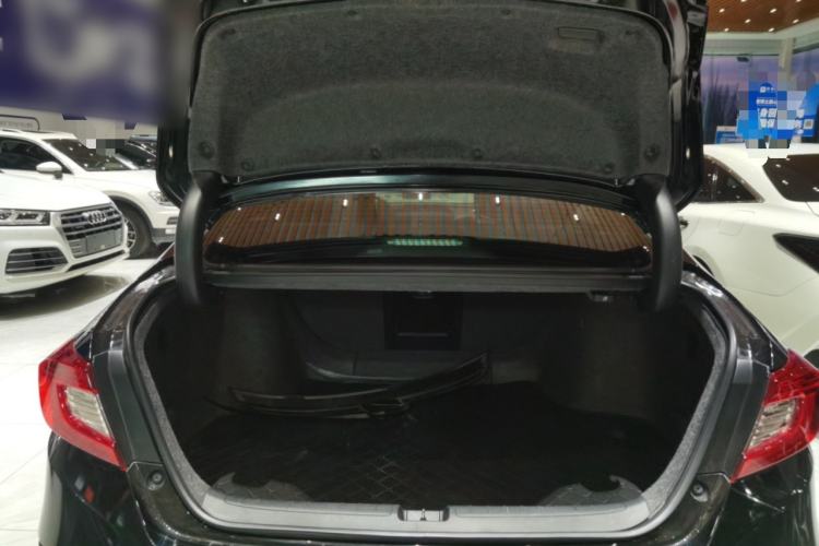 Used Honda Accord 2018 260TURBO Luxury Edition China VI Trunk