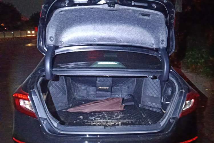 Used Honda Accord 2018 260TURBO Elite Edition China VI Trunk