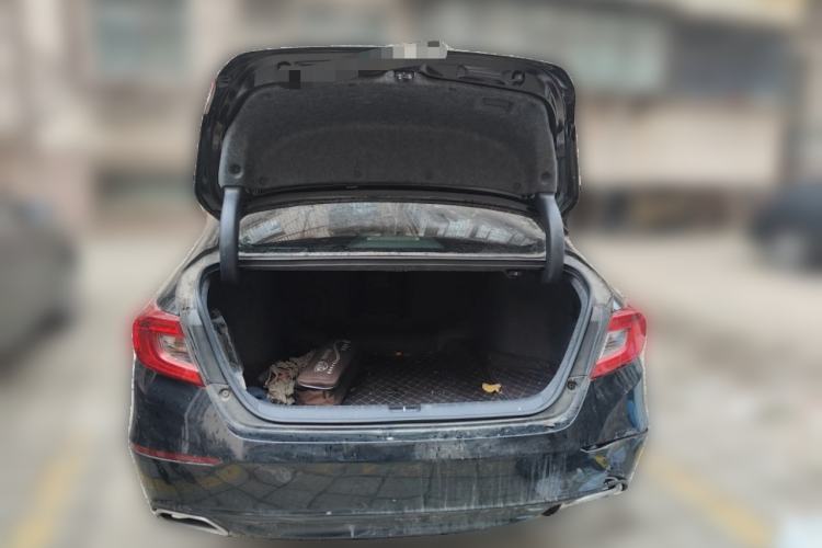 Used Honda Accord 2018 260TURBO Elite Edition China VI Trunk
