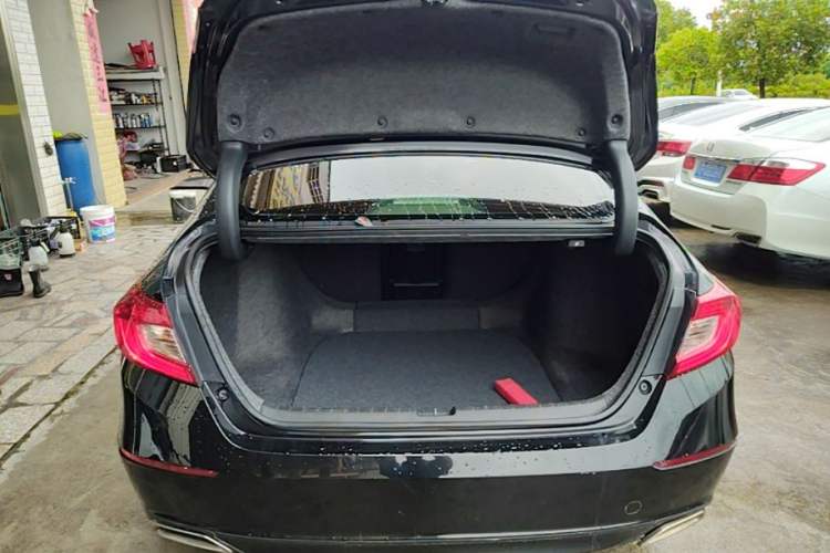 Used Honda Accord 2018 260TURBO Elite Edition China V Trunk