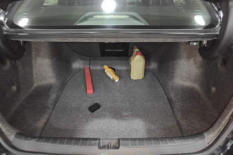 Used Honda Accord 2018 260TURBO Elite Edition China VI Trunk