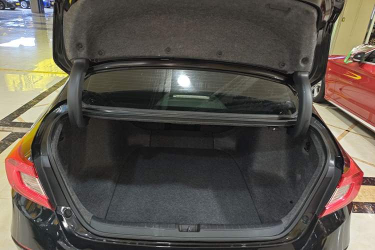 Used Honda Accord 2018 260TURBO Elite Edition China V Trunk