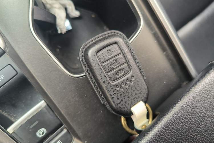 Used Honda Accord 2018 260TURBO Luxury Edition China VI Vehicle Key