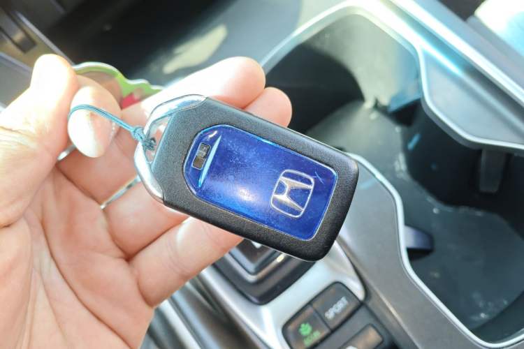 Used Honda Accord 2018 Rui·Hybrid 2.0L Rui Ku Edition China VI Vehicle Key