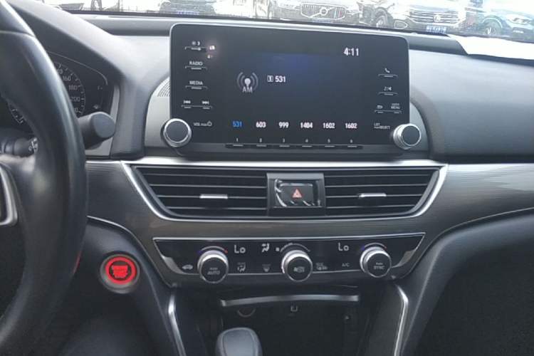 Used Honda Accord 2018 260TURBO Elite Edition China VI Audio And AC Panel