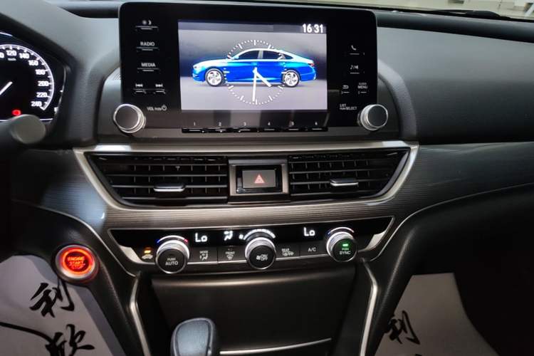 Used Honda Accord 2018 260TURBO Elite Edition China VI Audio And AC Panel