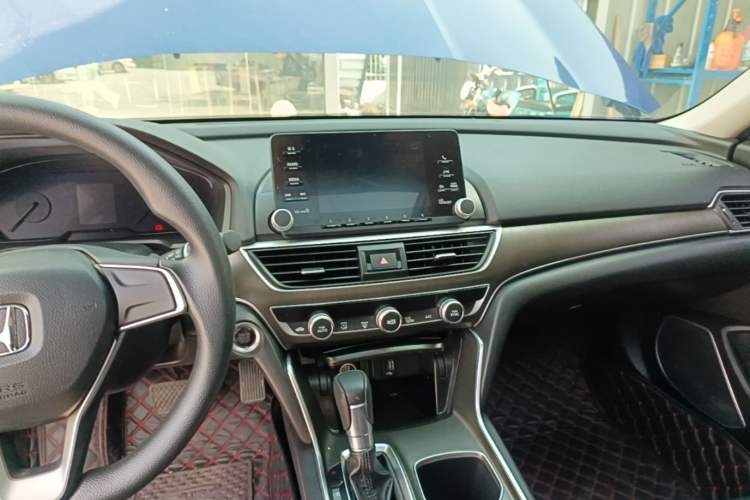 Used Honda Accord 2018 230TURBO Comfort Edition China VI Emission Standard Audio And AC Panel