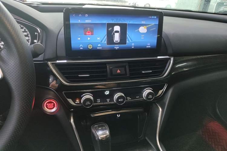 Used Honda Accord 2018 260TURBO Elite Edition China VI Audio And AC Panel
