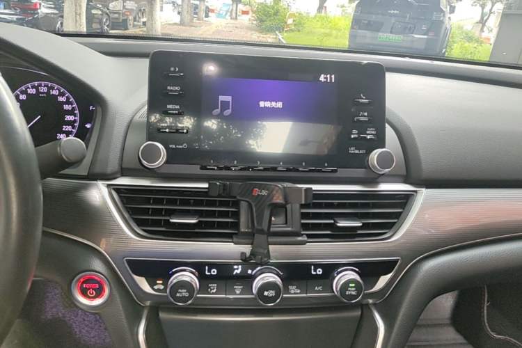 Used Honda Accord 2018 Rui Hybrid 2.0L Rui Ling Version China V Audio And AC Panel