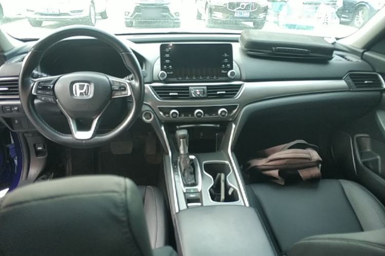Used Honda Accord 2018 260TURBO Elite Edition China VI Center Console