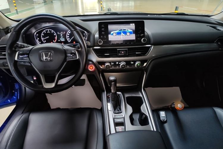 Used Honda Accord 2018 260TURBO Elite Edition China VI Center Console