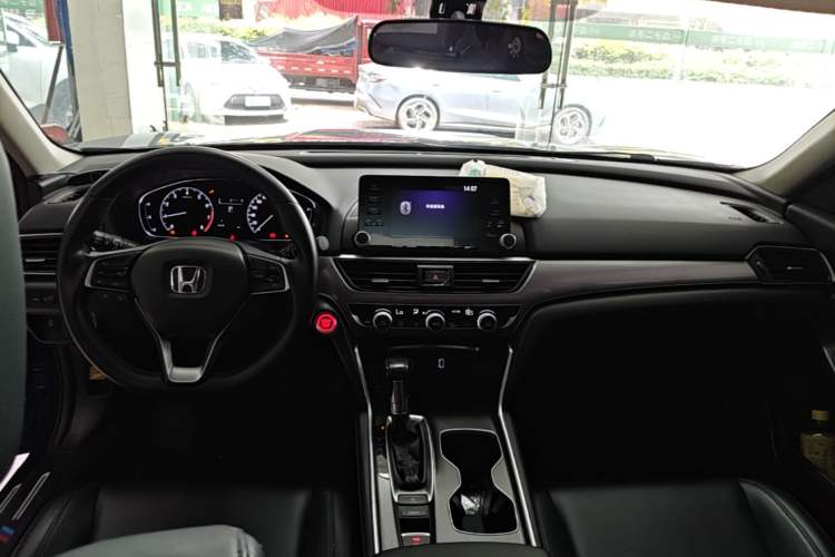 Used Honda Accord 2018 260TURBO Elite Edition China V Center Console