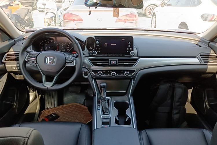 Used Honda Accord 2018 260TURBO Elite Edition China V Center Console
