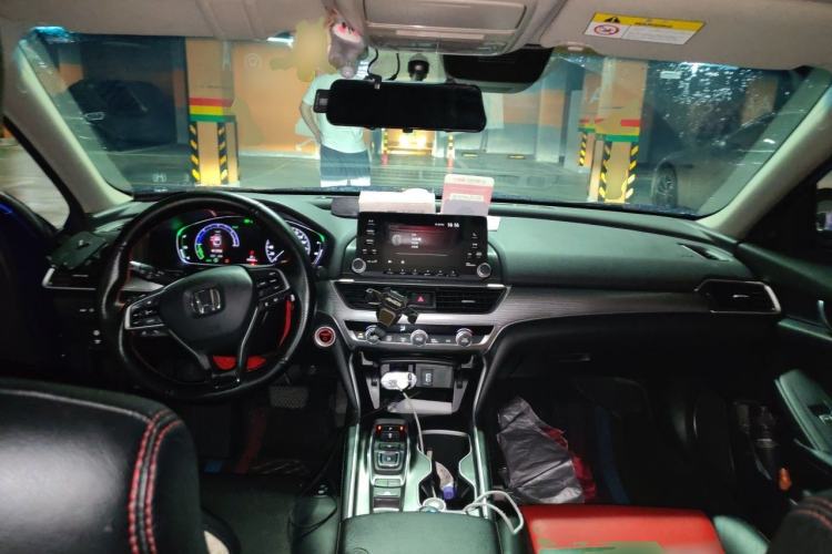 Used Honda Accord 2018 Rui·Hybrid 2.0L Rui Ku Edition China VI Center Console
