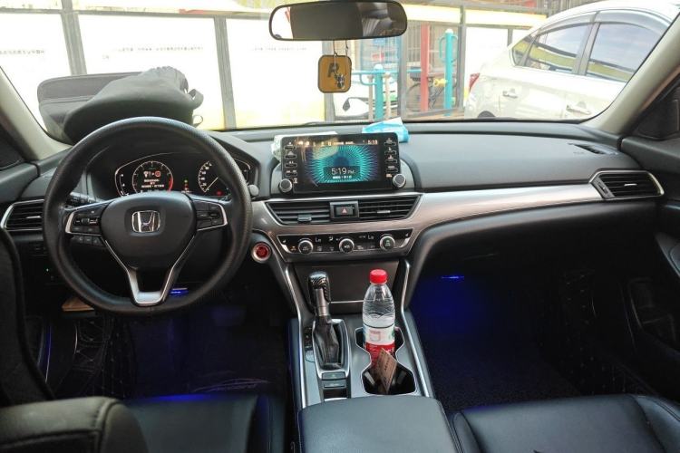 Used Honda Accord 2018 260TURBO Prestige Edition China V Center Console