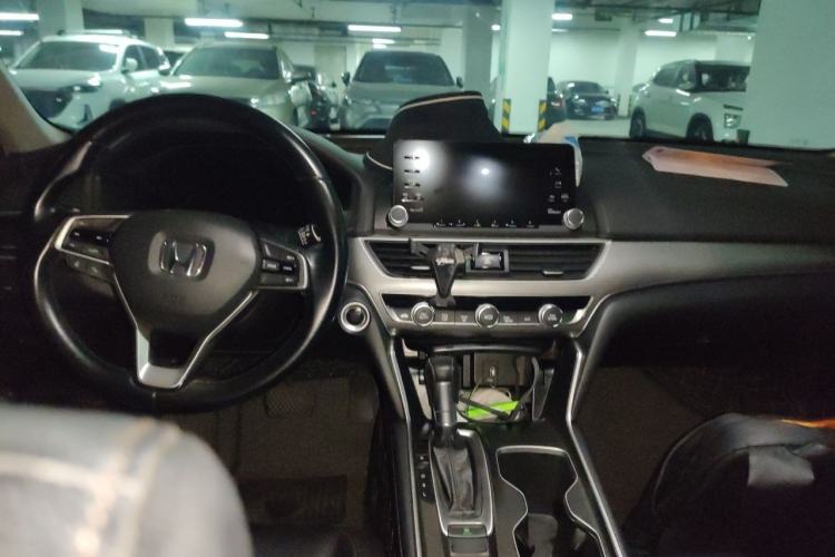Used Honda Accord 2018 260TURBO Elite Edition China V Center Console