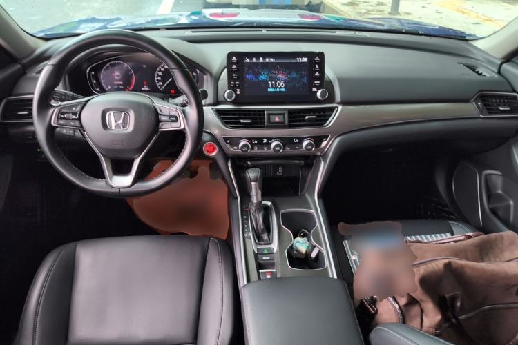 Used Honda Accord 2018 260TURBO Prestige Edition China VI Center Console