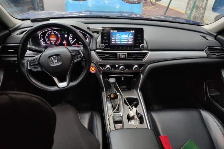 Used Honda Accord 2018 260TURBO Luxury Edition China V Emission Standard Center Console