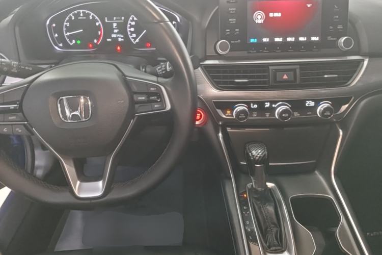 Used Honda Accord 2018 260TURBO Elite Edition China V Center Console