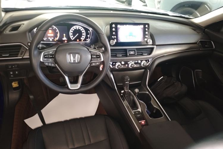 Used Honda Accord 2018 260TURBO Flagship Edition China VI Center Console