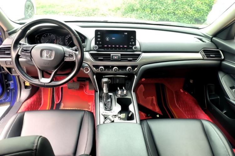 Used Honda Accord 2018 260TURBO Elite Edition China VI Center Console