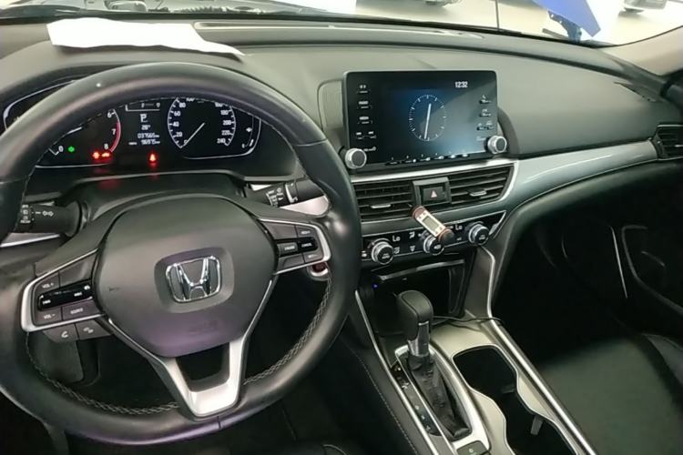 Used Honda Accord 2018 260TURBO Elite Edition China V Center Console
