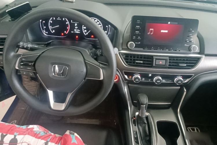 Used Honda Accord 2018 230TURBO Comfort Edition China VI Emission Standard Center Console