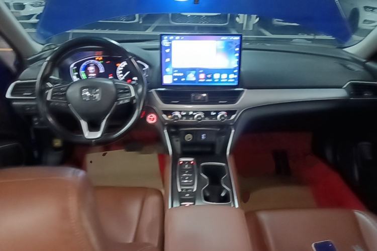 Used Honda Accord 2018 Rui Hybrid 2.0L Rui Ling Edition China VI Center Console