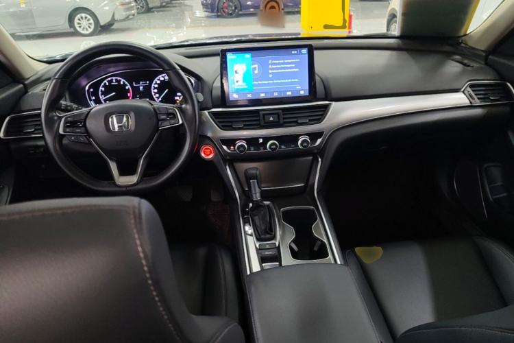 Used Honda Accord 2018 260TURBO Elite Edition China V Center Console