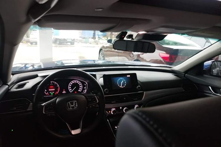 Used Honda Accord 2018 260TURBO Luxury Edition China V Emission Standard Center Console
