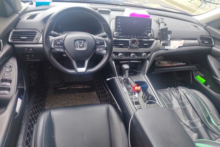 Used Honda Accord 2018 260TURBO Luxury Edition China VI Center Console