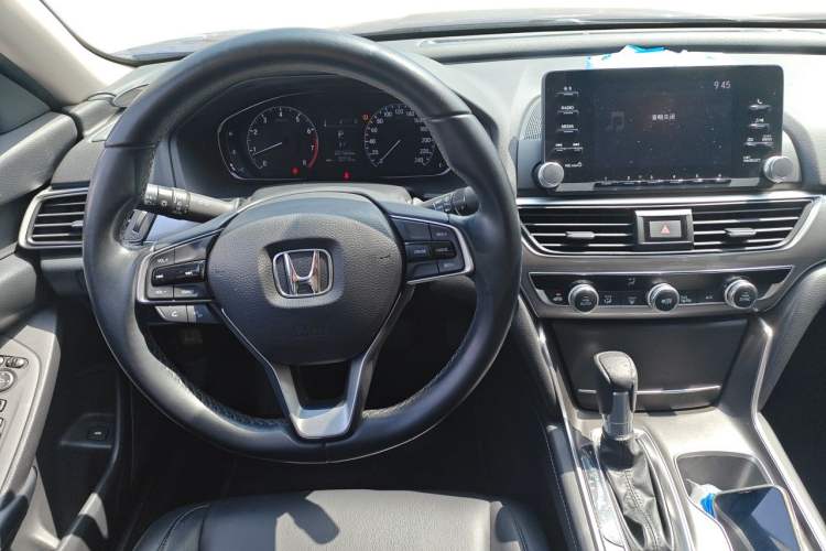 Used Honda Accord 2018 260TURBO Elite Edition China V Center Console