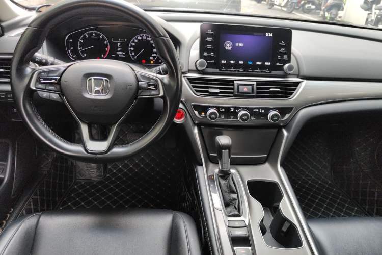 Used Honda Accord 2018 260TURBO Elite Edition China VI Center Console
