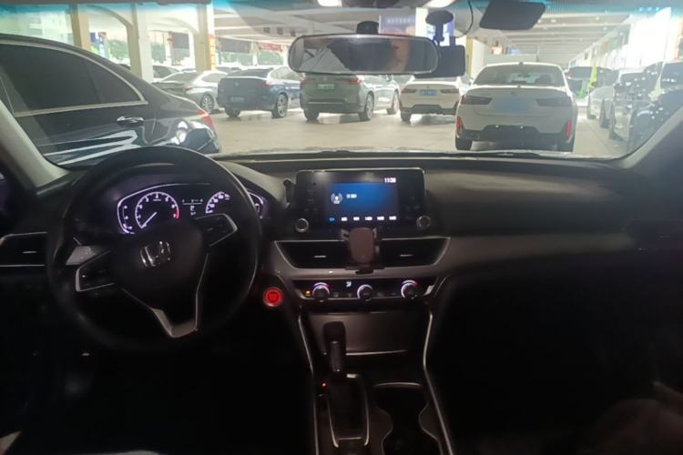 Used Honda Accord 2018 260TURBO Elite Edition China VI Center Console