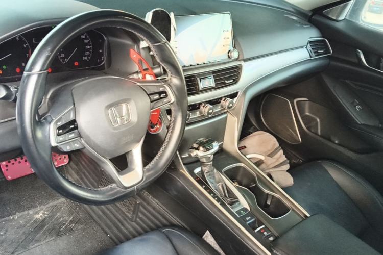 Used Honda Accord 2018 260TURBO Elite Edition China V Center Console