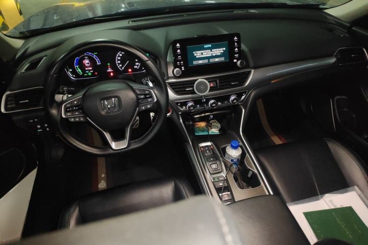 Used Honda Accord 2018 Rui·Hybrid 2.0L Rui Zhi Edition China VI Center Console