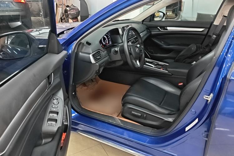 Used Honda Accord 2018 260TURBO Luxury Edition China V Emission Standard Driver Seat